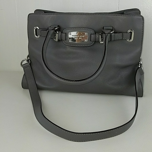 Michael Kors Handbags - MICHEL KORS  HAMILTON BAG LEATHER.